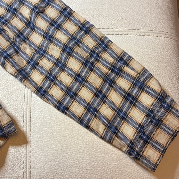 Plaid Button-Up Shirt - Size XL - Picture 6 of 10